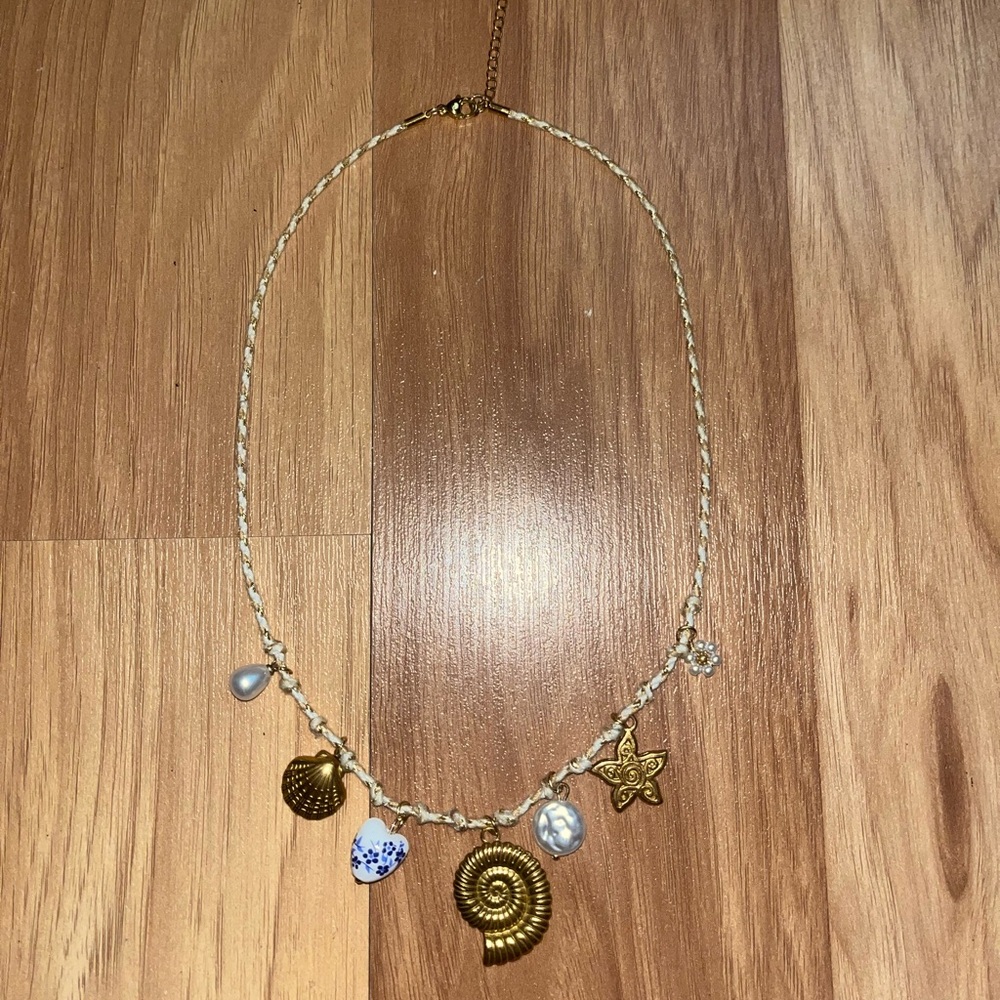 Beach Charm Shell Pendant Greece Necklace - Gold & Pearl Accents